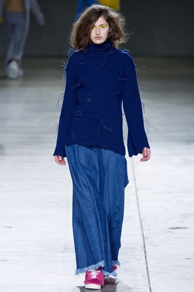 MarquesAlmeida, Fall/Winter 2014. London Fashion Week 2014. [Photo by Tristan Fewings/Getty Images]