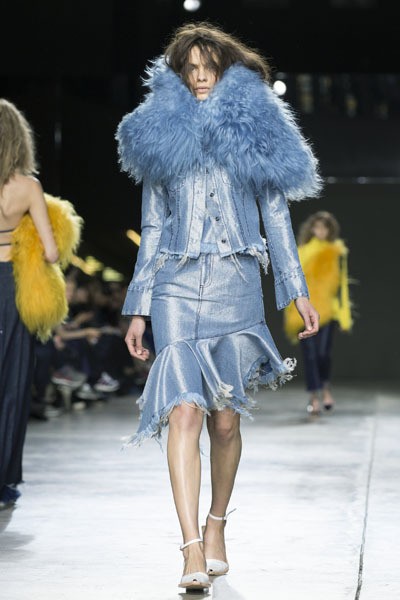 MarquesAlmeida, Fall/Winter 2014. London Fashion Week 2014. [Photo by Tristan Fewings/Getty Images]