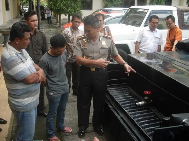 Mobil Modif Penimbun 1.000 Liter Solar Bersubsidi Diamankan di Semarang