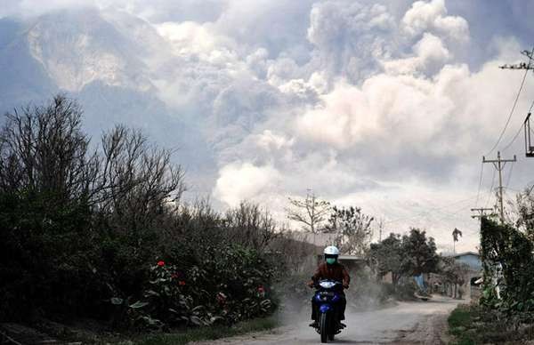 Pengungsi Sinabung Tinggal 19.985 Jiwa