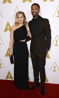 Aktris berusia 33 tahun itu juga sempat berfoto bersama aktor Michael B. Jordan. REUTERS/Phil McCarten.