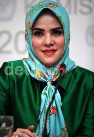 Angel Lelga Diserang Machica, Manajer Pun Mendadak Bungkam