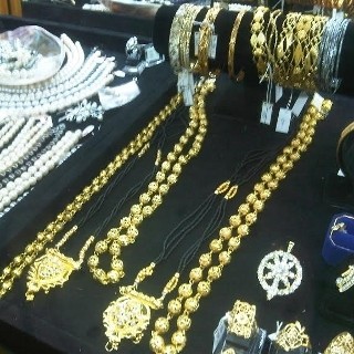 Berita ttg Kalung Emas Harga Emas Perhiasan Hari Ini Booming