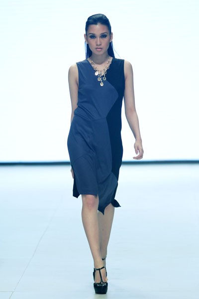 Steven Tach Natural. BNI Iniverse Bonding. Indonesia Fashion Week 2014 at Jakarta Convention Center. Senayan. Jakarta. [Foto: Mohammad Abduh/Wolipop]