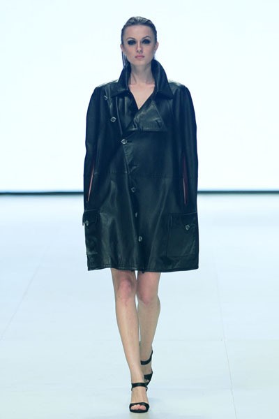 Steven Tach Natural. BNI Iniverse Bonding. Indonesia Fashion Week 2014 at Jakarta Convention Center. Senayan. Jakarta. [Foto: Mohammad Abduh/Wolipop]