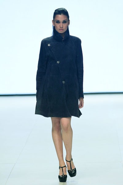 Steven Tach Natural. BNI Iniverse Bonding. Indonesia Fashion Week 2014 at Jakarta Convention Center. Senayan. Jakarta. [Foto: Mohammad Abduh/Wolipop]