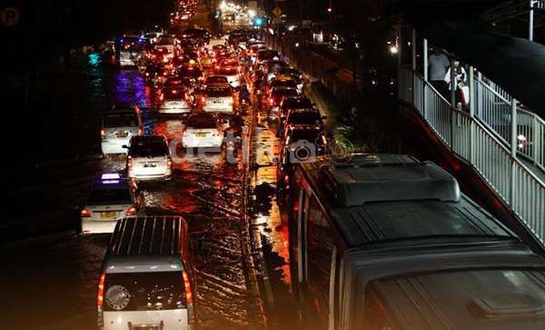 Malam Minggu, Ini Titik Genangan Air di Jakarta dan Sekitarnya