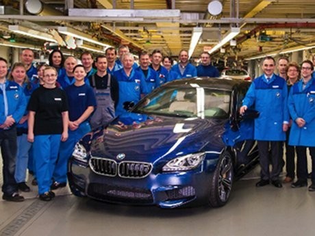 BMW Rayakan Produksi ke-9 Juta Unit