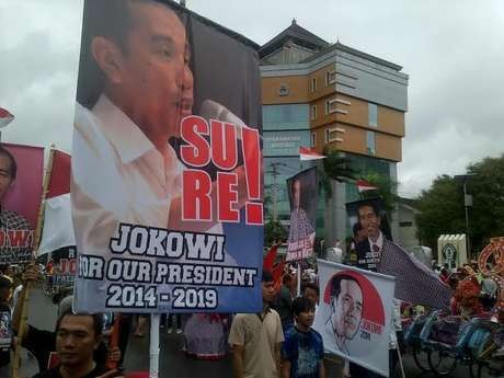 Kode Jalan Mulus Pencapresan Jokowi