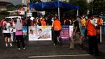 Replika Buku Raksasa di Car Free Day