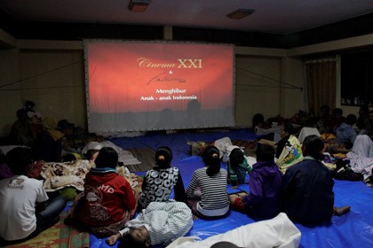 Pengungsi Gunung Kelud Nobar Coboy Junior The Movie