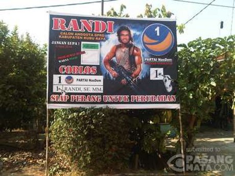Wow! Rambo Ikut Jadi Caleg di Pontianak