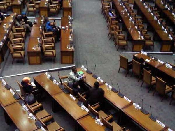 Ruhut: Anggota DPR Banyak yang Omdo dan Berebut Masuk Televisi