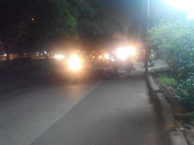 Ada Lubang di Jl Lebak Bulus Raya, 10 Pemotor Terjatuh