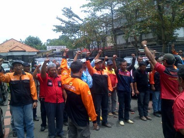 Aset PLN Akan Dilelang, Listrik Jateng-DIY Terancam Padam