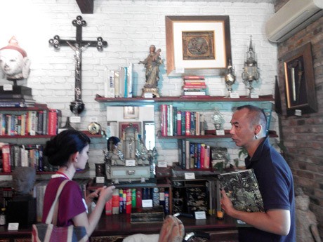 Mesin Waktu Itu Bernama Museum di Tengah Kebun