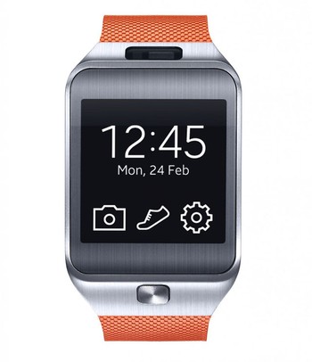 Gear 2 punya lensa kamera 2 MP yang bisa merekam video hingga 720 pixel.