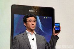 Pesona Tablet & Smartphone Xperia Z2