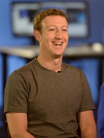 Pendiri Facebook Mark Zuckerberg yang membeli WhatsApp dengan harga fantastis. (kredit foto: dailymail)
