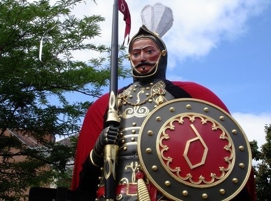 Ini Dia Ondel-ondel Versi Prancis