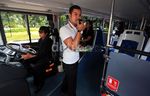 Suasana Bus Tingkat Wisata dari Dalam