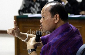 Sutan ke Jaksa: Jangan Pancing-pancing Saya, Dosa Nanti!
