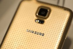 Galaxy S5 Unjuk Pesona