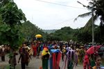 Putri Cantik dan Karnaval Seru Festival Bau Nyale