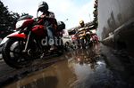Jalan Berlubang di Underpass Pedati