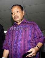 Sutan Bhatoegana Bersaksi di Sidang SKK Migas