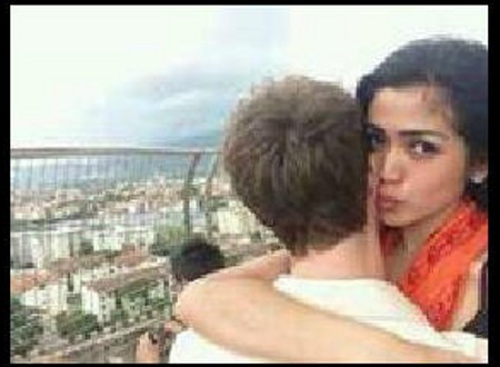 Ajukan Permohonan Menikah, Jessica Iskandar Nikah di Luar Negeri?