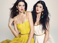 Kendall (18) dan Kylie (16) nampak sangat dewasa. (Vladimir Marti/Marie Claire Mexico)
