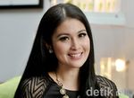 Sandra Dewi dan Rambut Indahnya