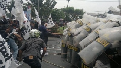 Gelar Sispamkota, Polisi Tutup Bundaran Waru