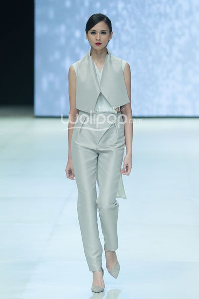 Said Mahrouf Universe Bonding. Indonesia Fashion Week 2014 at Jakarta Convention Center. Senayan. Jakarta. [Foto: Mohammad Abduh/Wolipop]