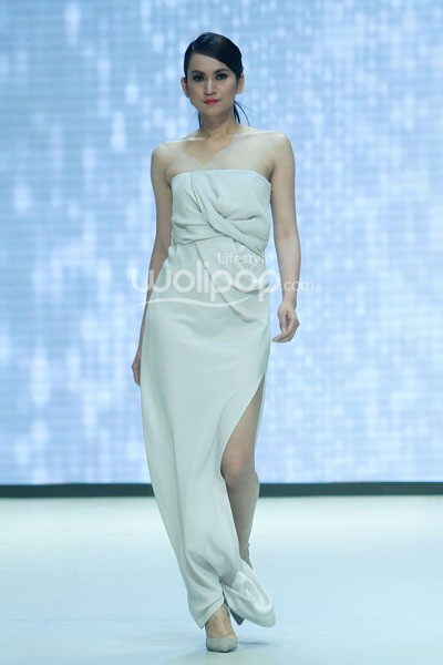 Said Mahrouf Universe Bonding. Indonesia Fashion Week 2014 at Jakarta Convention Center. Senayan. Jakarta. [Foto: Mohammad Abduh/Wolipop]