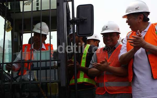 Jokowi-Ahok Tersandera Monorel