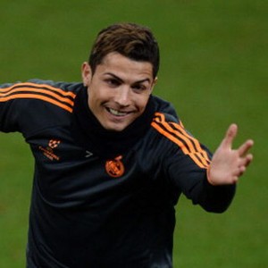 Ronaldo Kembali, Jese Dicadangkan