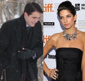 Tampan dengan Rambut Baru, Robert Pattinson Dekat dengan Fotografer
