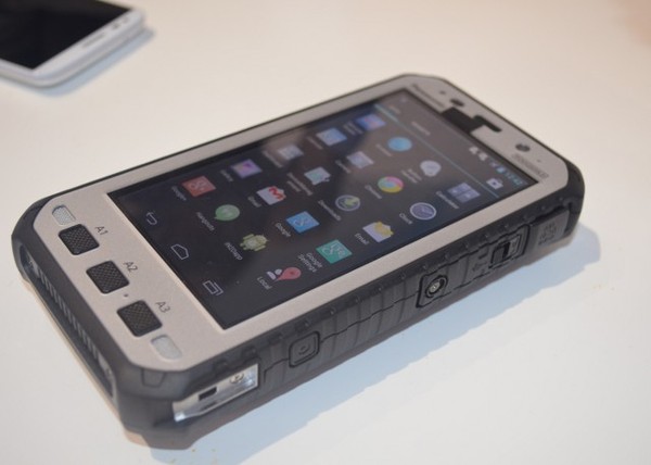 Android Badak ala Panasonic