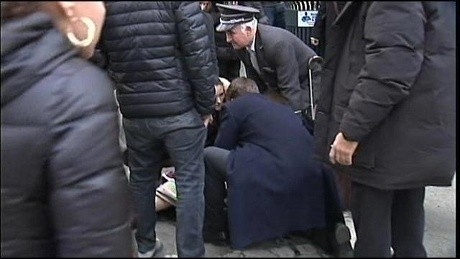Wanita AS Melahirkan di Pinggir Jalanan Bersalju New York