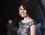 Michelle Dockery Cantik Berbunga