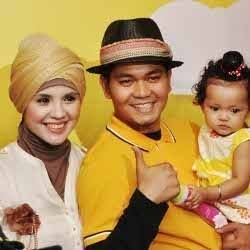 Keseruan Indra Bekti Miliki Dua Orang Putri