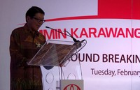 Masahiro Nonami, Presiden Direktur TMMIN terlihat sedang berpidato tentang pembangunan pabrik mesin terbaru mereka. (dok. Toyota).
