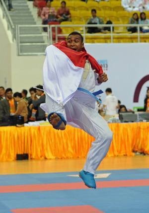 Umar Syarief Ingin Tangani Tim Karate Indonesia