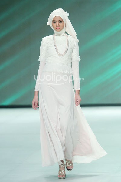 Mocca by Irma Hakim Lacelia. Fashion Parade Purity Transcendence. Indonesia Fashion Week 2014 at Jakarta Convention Center. Senayan. Jakarta. [Foto: Mohammad Abduh/Wolipop]