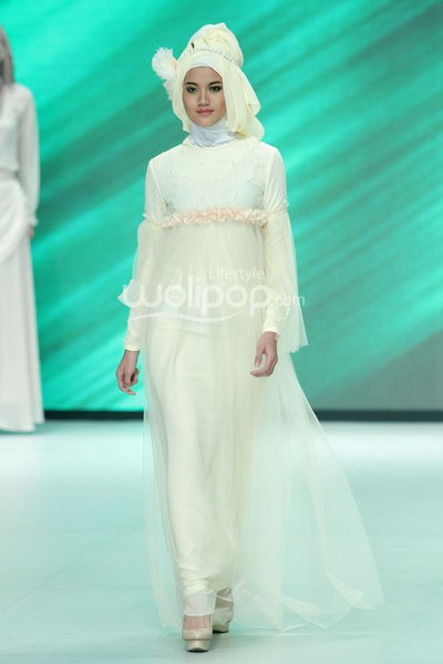 Mocca by Irma Hakim Lacelia. Fashion Parade Purity Transcendence. Indonesia Fashion Week 2014 at Jakarta Convention Center. Senayan. Jakarta. [Foto: Mohammad Abduh/Wolipop]