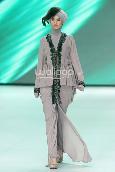 Lia Soraya Graceful Desire. Fashion Parade Purity Transcendence. Indonesia Fashion Week 2014 at Jakarta Convention Center. Senayan. Jakarta. [Foto: Mohammad Abduh/Wolipop]