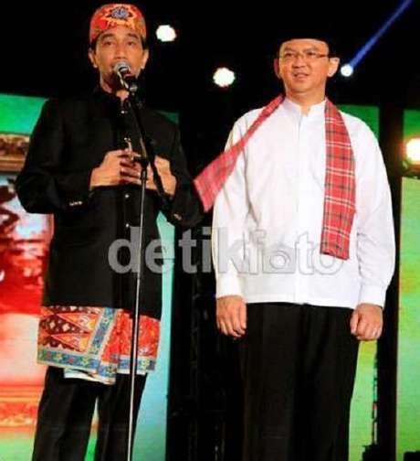 Pertama Kali! Jokowi-Ahok Blusukan Bareng