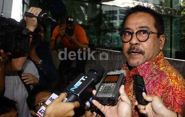 Rano Karno Tidak Tahu Atut Punya Hak Pakai di 2 Pulau